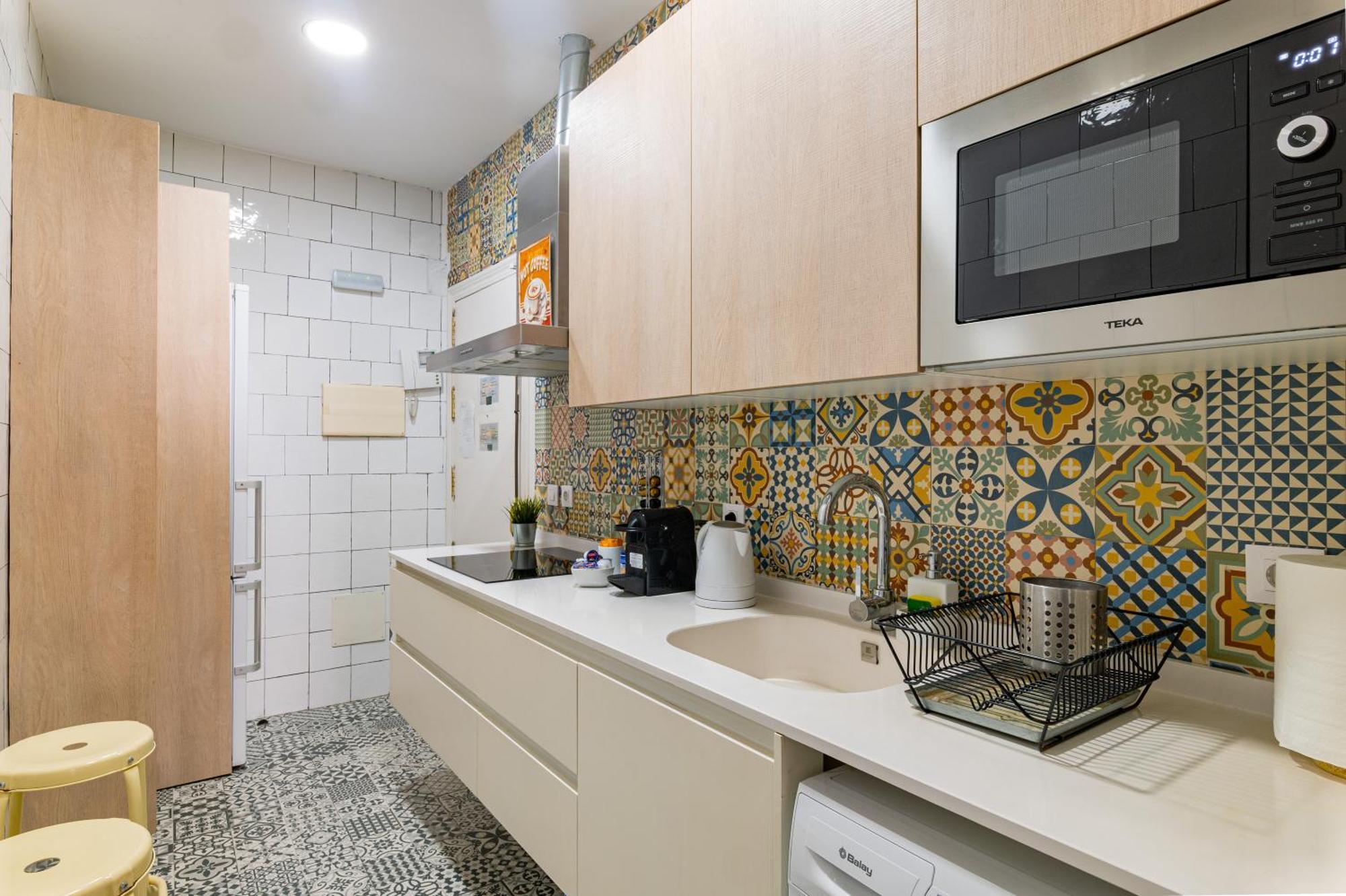 Vintage Apartment Near Puerta Del Sol Мадрид Экстерьер фото