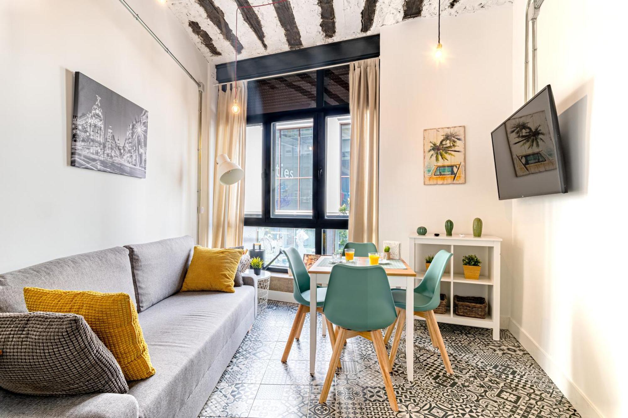 Vintage Apartment Near Puerta Del Sol Мадрид Экстерьер фото